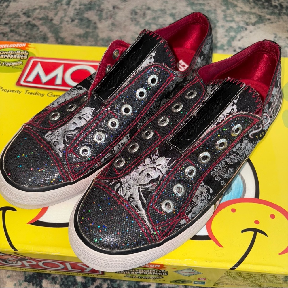 🖤 Ed Hardy ❤️ Red & Black Tattoo Slip-On Sneakers - Size 9